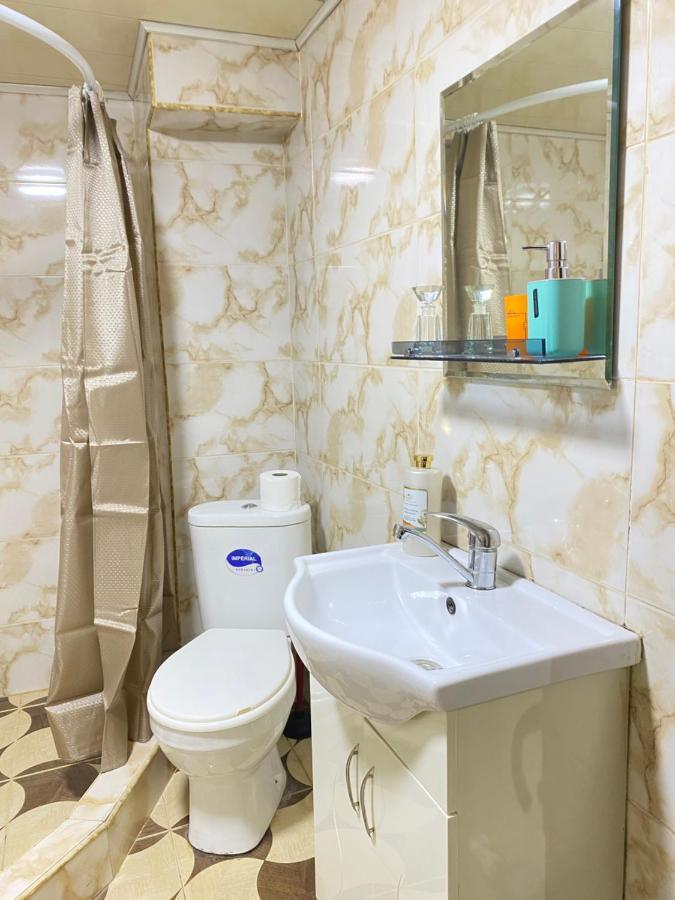 Freedom Square Apartment ティビリシ エクステリア 写真