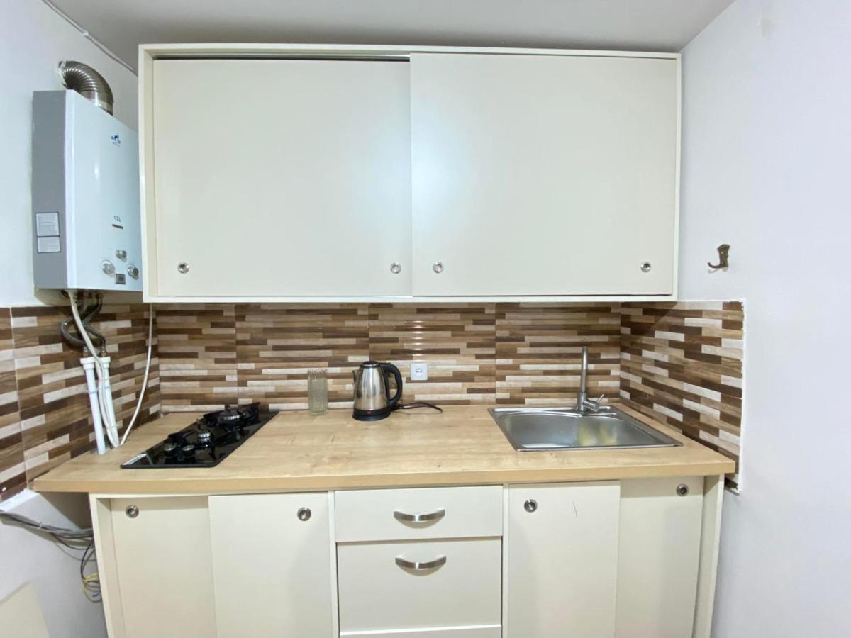 Freedom Square Apartment ティビリシ エクステリア 写真