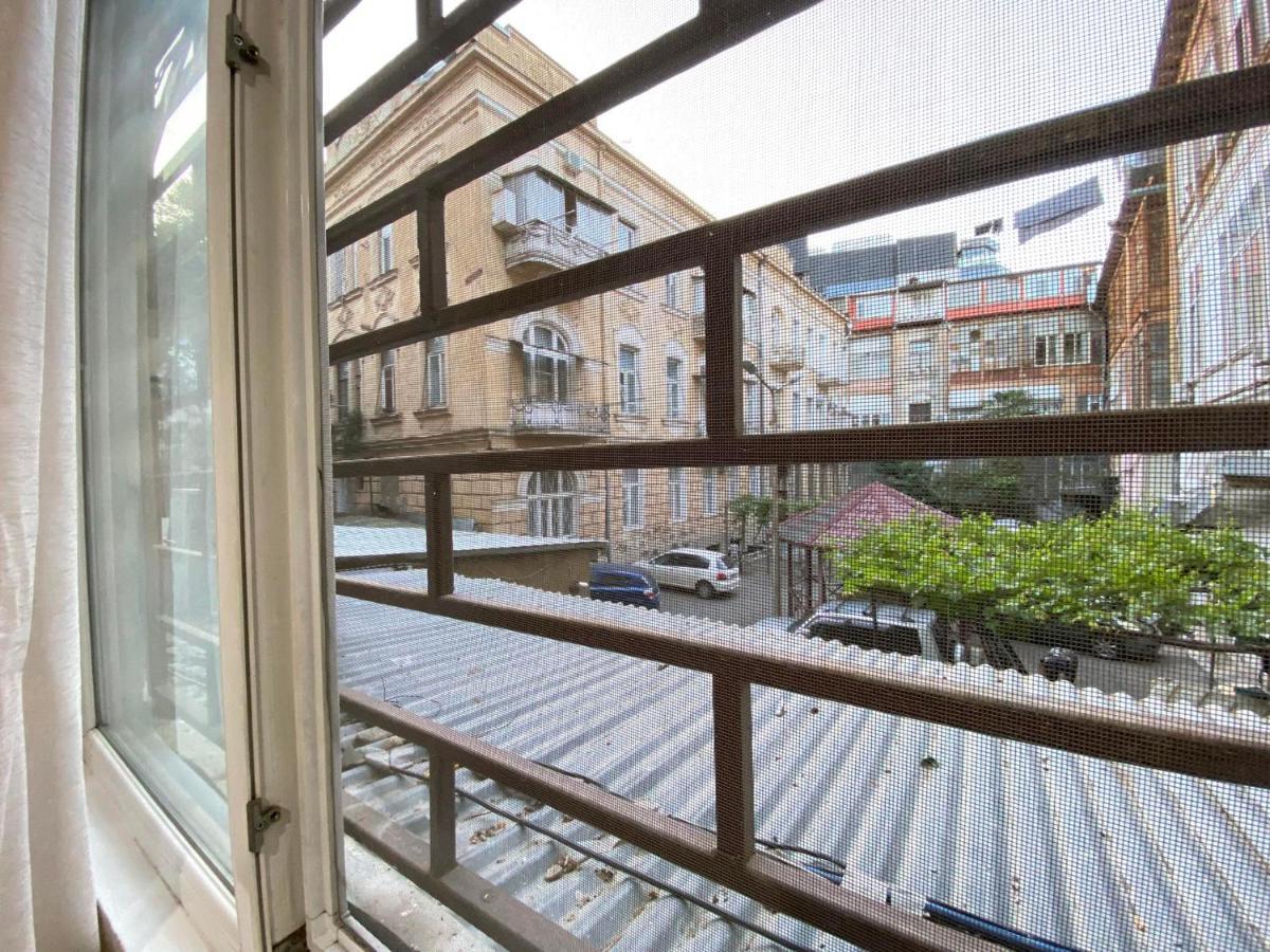Freedom Square Apartment ティビリシ エクステリア 写真