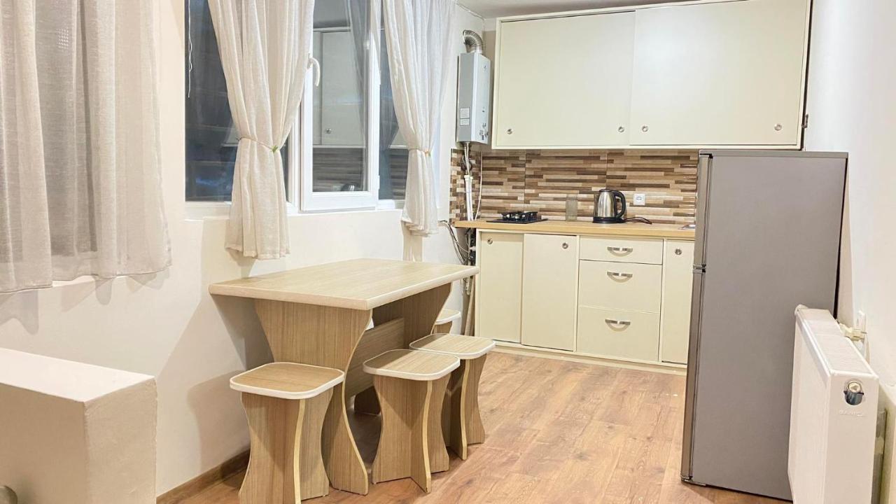Freedom Square Apartment ティビリシ エクステリア 写真